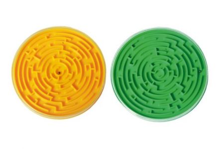 Bludiště hra hlavolam plast průměr 8cm