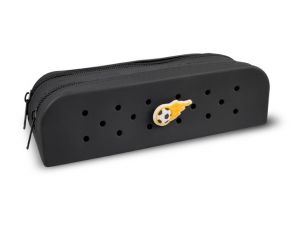 Gifty - Dvojitý silikonový penál černý + 1 pin zdarma