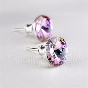 Naušnice,"MADE WITH SWAROVSKI ELEMENTS", amethyst fialová, 8mm