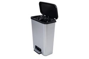Odpadkový koš "Compatta", černo-stříbrná, pedálový, hranatý, 50 l, CURVER 249811