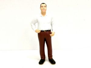 Figurka muž v košili 13,8 cm