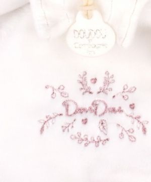 Doudou Dárková sada Plyšový muchláček medvídek s čepičkou růžový 25 cm