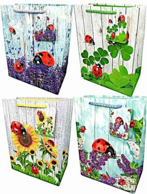 Dárková taška berušky A4 32 × 26 × 12 cm – mix motivů