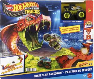 Hot Wheels monster trucks snake slam takedown