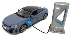 1:36 Audi e-tron GT