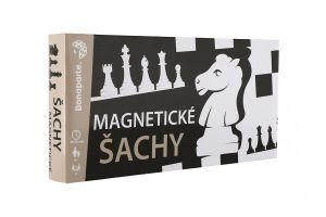 Šachy magnetické plast společenská hra v krabičce 32x16x4cm