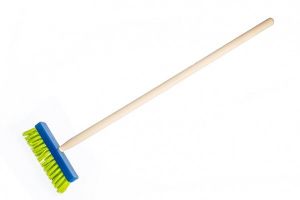 Koště modré s násadou dřevo 80cm nářadí